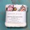 10-cotons-lingettes-demaquillantes-lavables-double-bambou-et-coton-bouteilles-parfum-atelier-julac Lot de 10 lingettes démaquillantes lavables en bambou et coton motif parfum, avec étiquette Atelier Julac