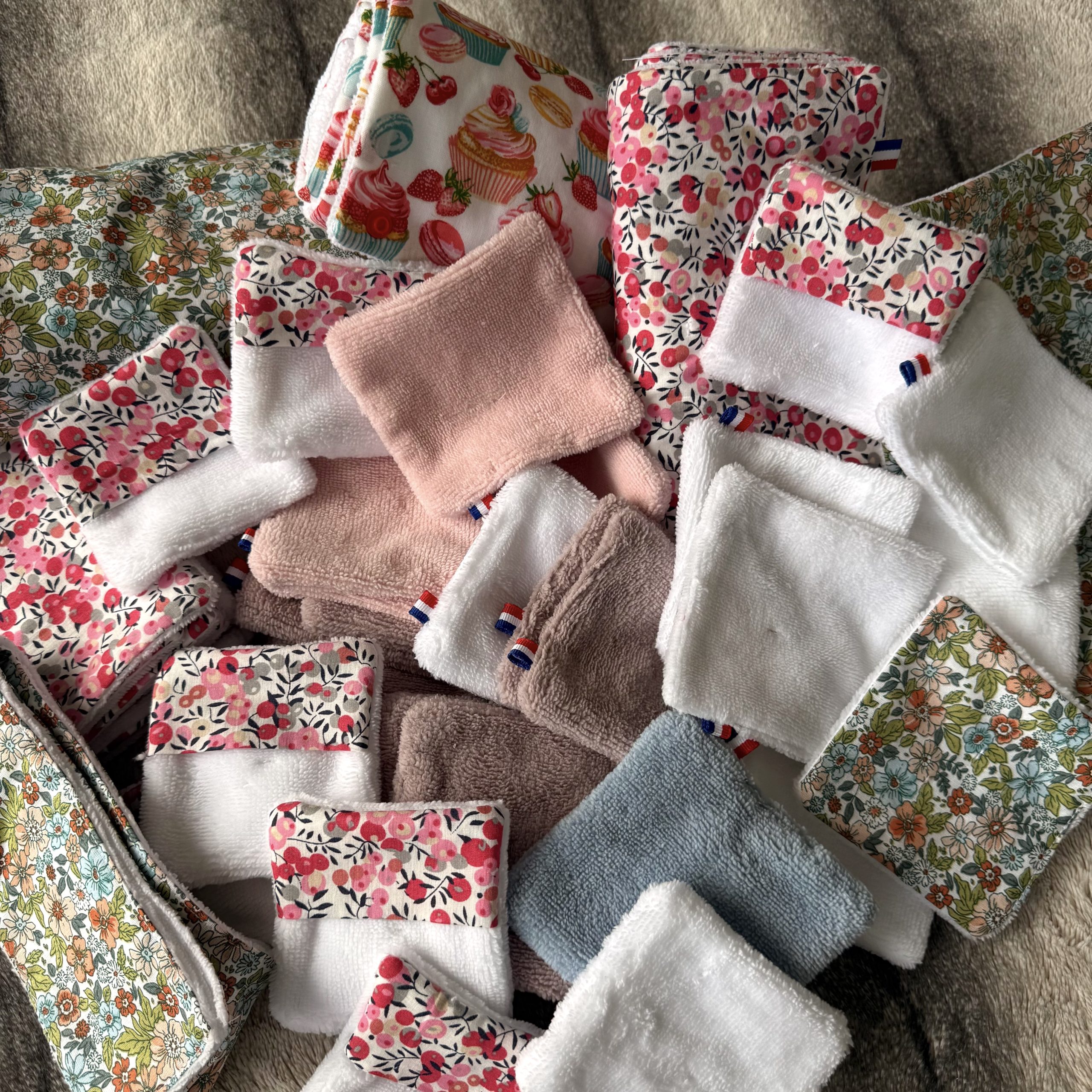 Multi cotons lavables pour une salle de bain zéro déchet. Atelier Julac