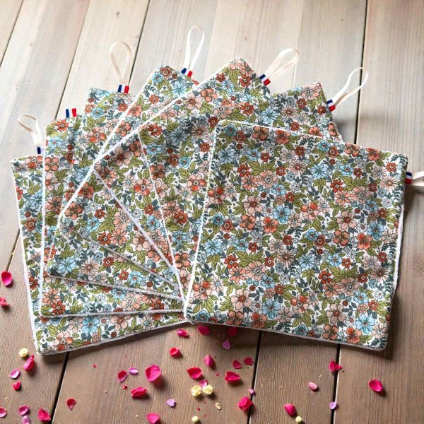 Serviette visage lavable bambou motif Bouteilles de parfum Atelier Julac